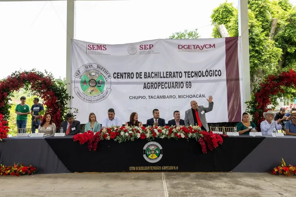 Eventos del plantel (foto 16 de 40)